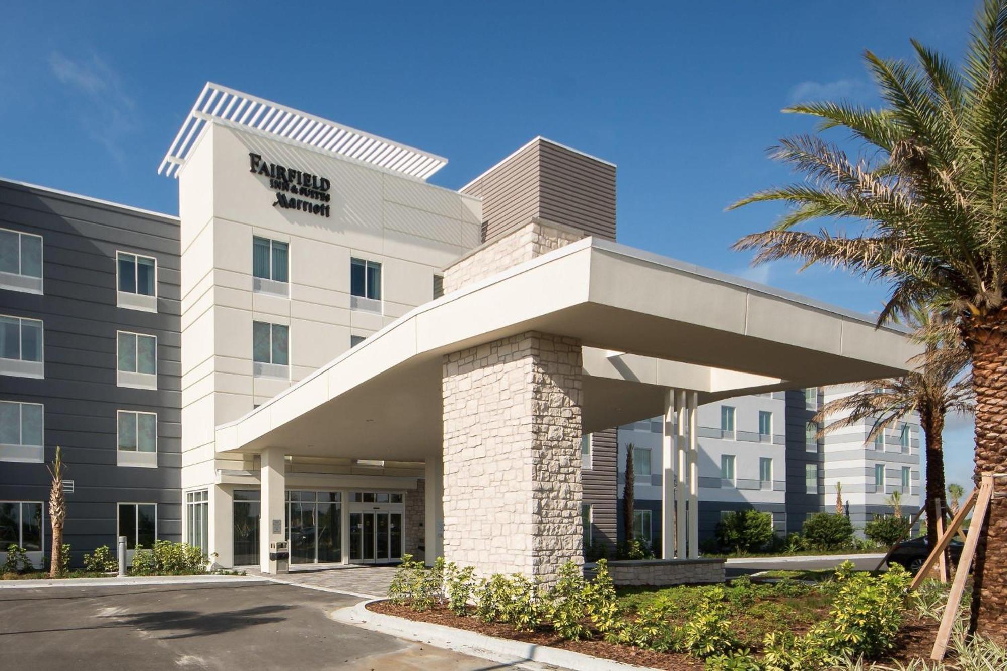 Fairfield Inn & Suites By Marriott Melbourne Viera Town Center Exterior photo